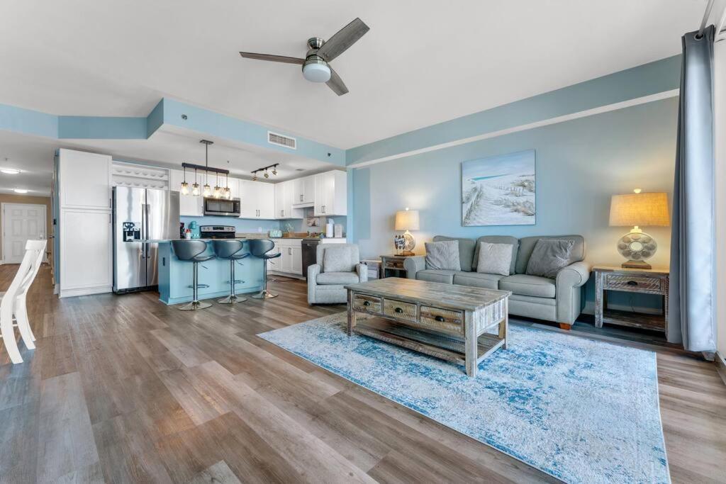 Beautiful Panama Condo- Ocean View! Apartment